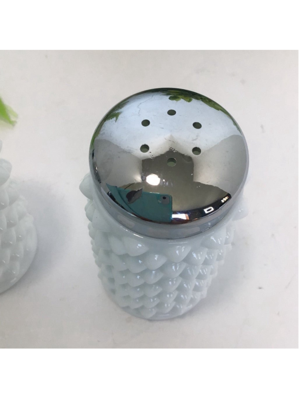 Vintage Fenton Hobnail Salt and Pepper - Picture 3 of 6
